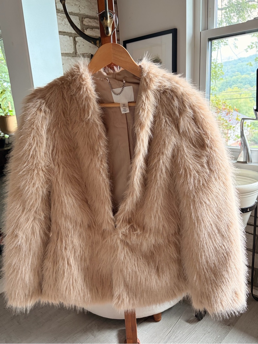 H&M Light Beige Shaggy Faux Fur Jacket Coat Boho Glam